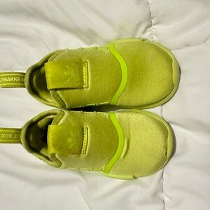 Adidas Nmd 360 size 7 Toddler